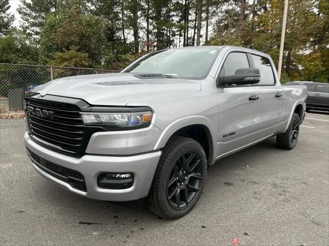 2025 RAM Ram 1500 RAM 1500 LARAMIE CREW CAB 4X4 64 BOX