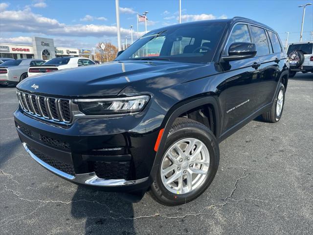 2025 Jeep Grand Cherokee GRAND CHEROKEE L LAREDO X 4X4