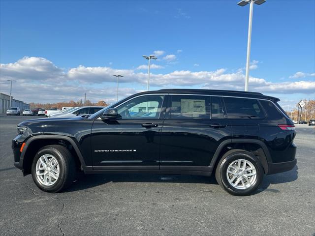 2025 Jeep Grand Cherokee GRAND CHEROKEE L LAREDO X 4X4