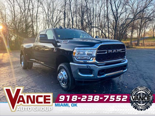 2024 RAM Ram 3500 RAM 3500 TRADESMAN CREW CAB 4X4 8 BOX