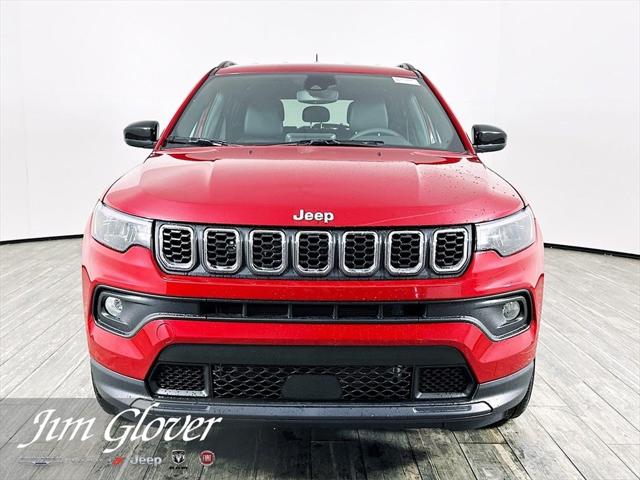 2025 Jeep Compass COMPASS LATITUDE 4X4