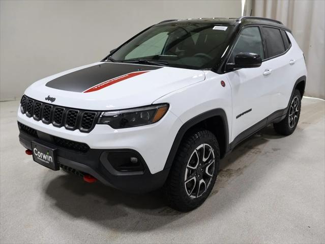 2025 Jeep Compass COMPASS TRAILHAWK 4X4