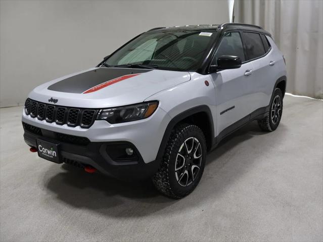2025 Jeep Compass COMPASS TRAILHAWK 4X4