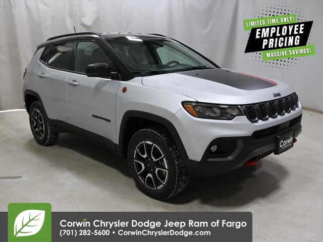 2025 Jeep Compass COMPASS TRAILHAWK 4X4