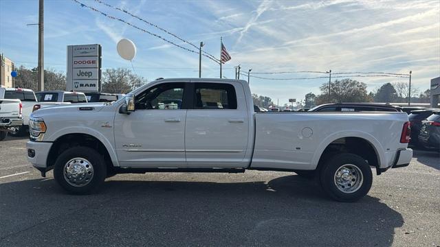 2024 RAM Ram 3500 RAM 3500 LIMITED CREW CAB 4X4 8 BOX