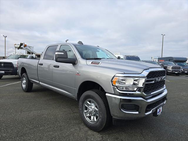 2024 RAM Ram 3500 RAM 3500 TRADESMAN CREW CAB 4X4 8 BOX