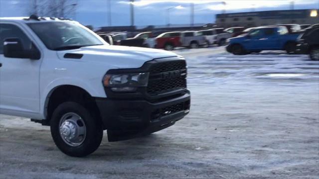 2024 RAM Ram 3500 Chassis Cab RAM 3500 TRADESMAN CREW CAB CHASSIS 4X4 60 CA