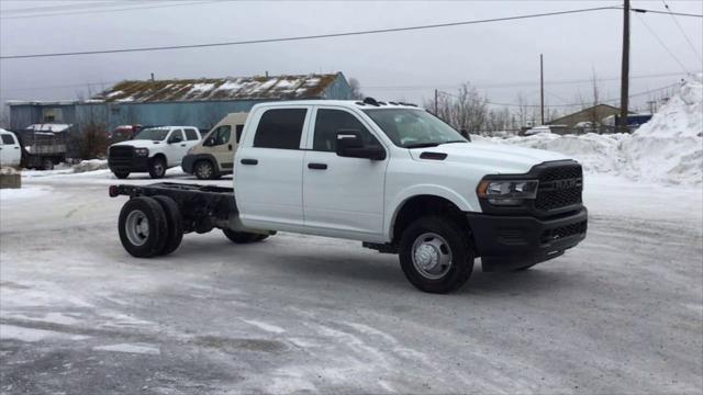 2024 RAM Ram 3500 Chassis Cab RAM 3500 TRADESMAN CREW CAB CHASSIS 4X4 60 CA
