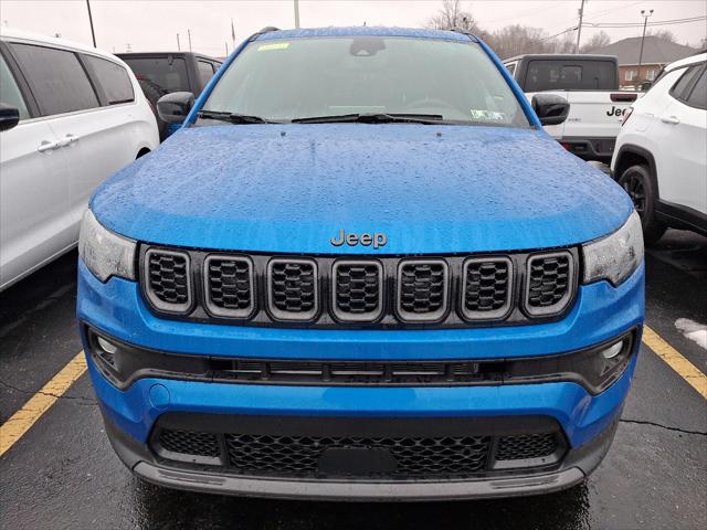 2025 Jeep Compass COMPASS LATITUDE 4X4