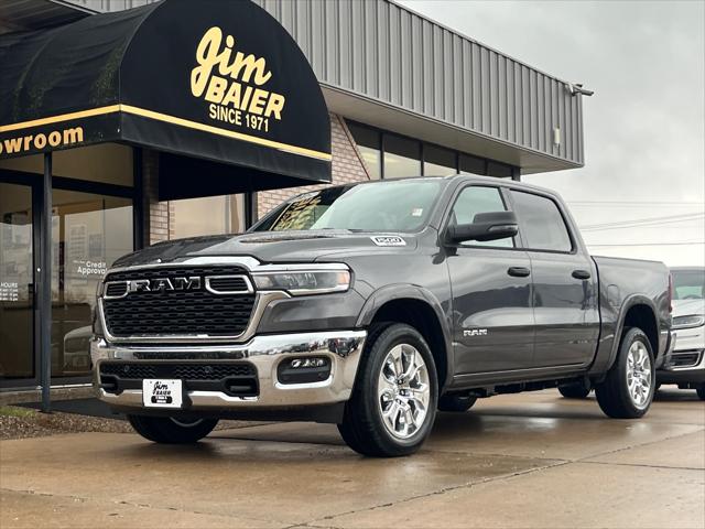 2025 RAM Ram 1500 RAM 1500 BIG HORN CREW CAB 4X4 57 BOX