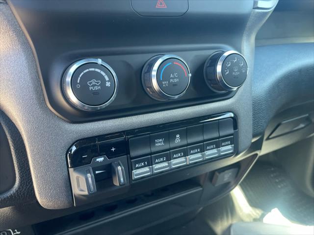 2024 RAM Ram 5500 Chassis Cab RAM 5500 TRADESMAN CHASSIS REGULAR CAB 4X4 60 CA