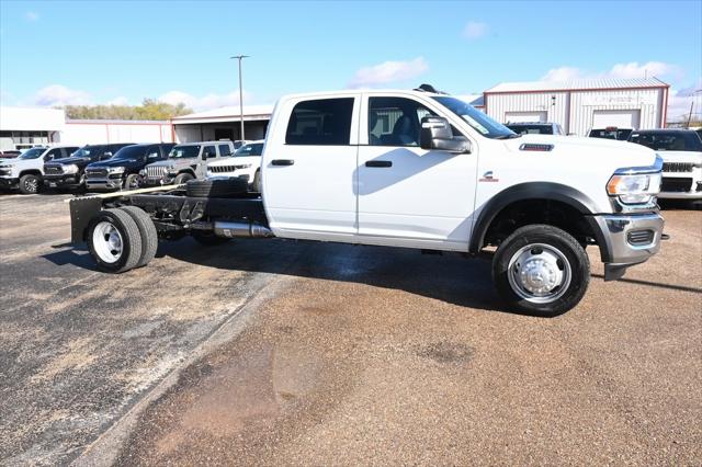 2024 RAM Ram 5500 Chassis Cab RAM 5500 TRADESMAN CHASSIS CREW CAB 4X4 84 CA