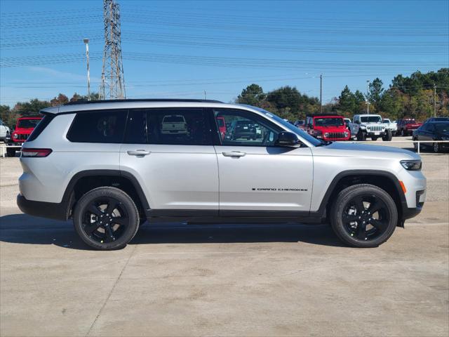 2025 Jeep Grand Cherokee GRAND CHEROKEE L ALTITUDE X 4X2