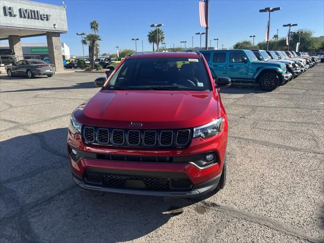 2025 Jeep Compass COMPASS LATITUDE 4X4