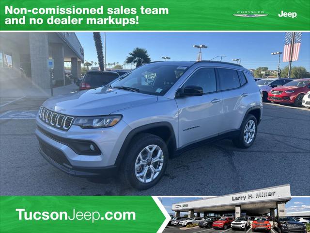 2025 Jeep Compass COMPASS LATITUDE 4X4