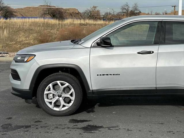 2025 Jeep Compass COMPASS SPORT 4X4