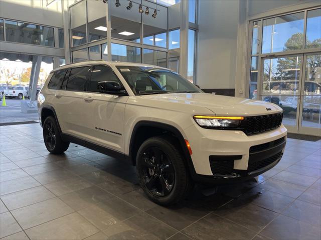 2025 Jeep Grand Cherokee GRAND CHEROKEE L ALTITUDE X 4X2