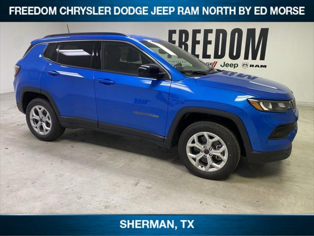 2025 Jeep Compass COMPASS LATITUDE 4X4