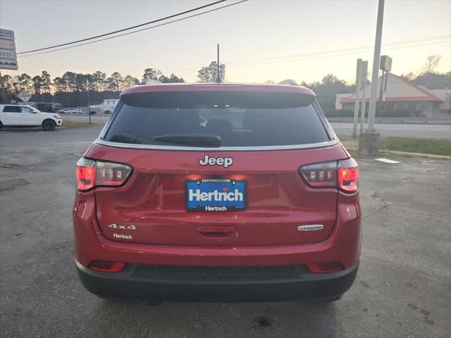2025 Jeep Compass COMPASS LATITUDE 4X4