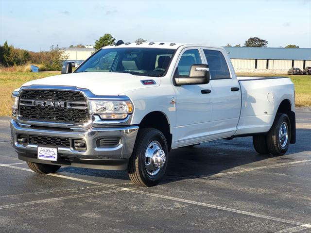 2024 RAM Ram 3500 RAM 3500 TRADESMAN CREW CAB 4X4 8 BOX