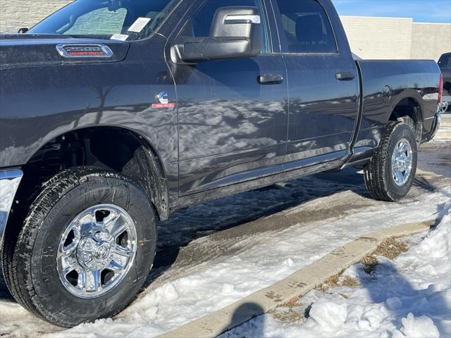2024 RAM Ram 2500 RAM 2500 TRADESMAN CREW CAB 4X4 64 BOX