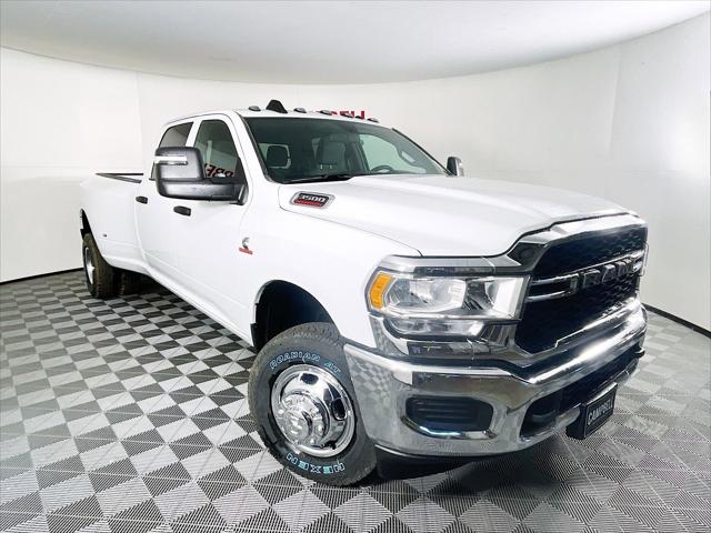 2024 RAM Ram 3500 RAM 3500 TRADESMAN CREW CAB 4X4 8 BOX