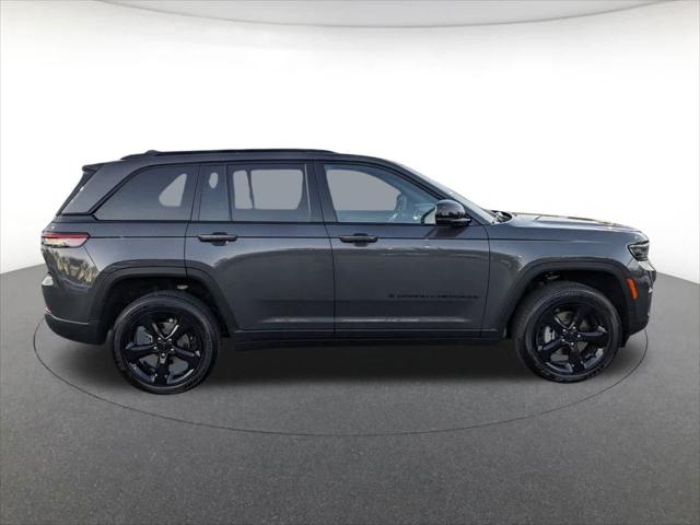 2025 Jeep Grand Cherokee GRAND CHEROKEE ALTITUDE X 4X4