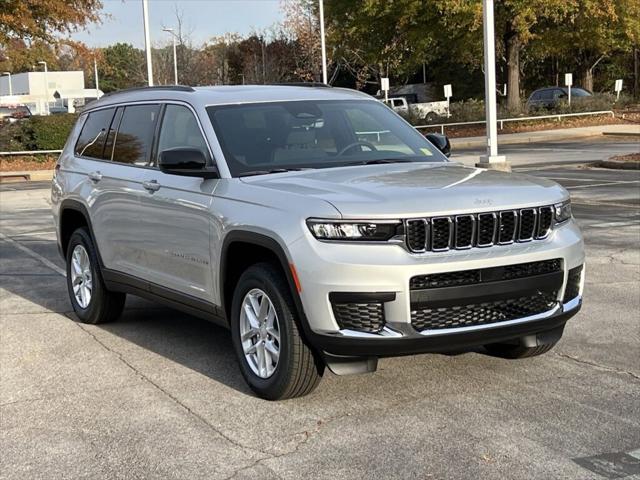 2025 Jeep Grand Cherokee GRAND CHEROKEE L LAREDO X 4X2