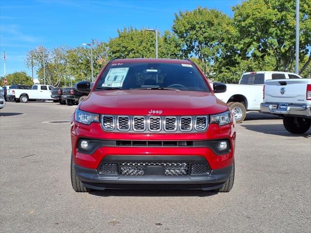 2025 Jeep Compass COMPASS LATITUDE 4X4