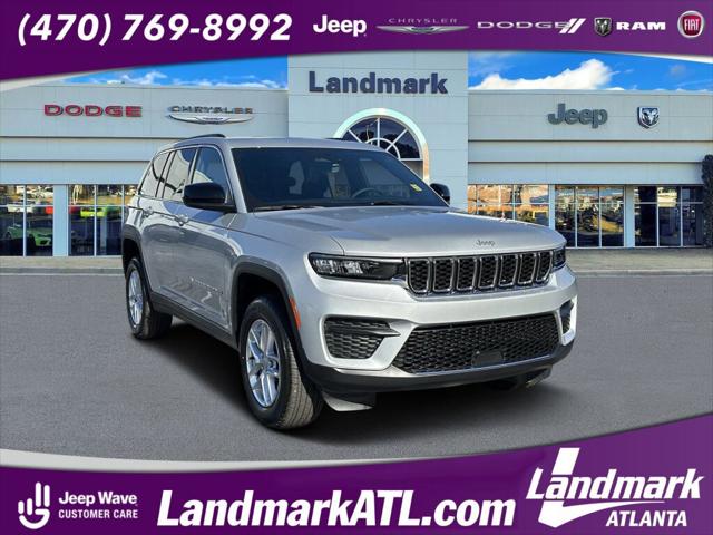 2025 Jeep Grand Cherokee GRAND CHEROKEE LAREDO X 4X2