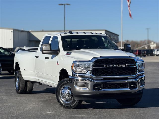 2024 RAM Ram 3500 RAM 3500 TRADESMAN CREW CAB 4X4 8 BOX