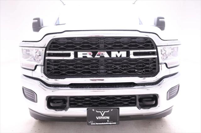 2024 RAM Ram 3500 RAM 3500 TRADESMAN CREW CAB 4X4 8 BOX