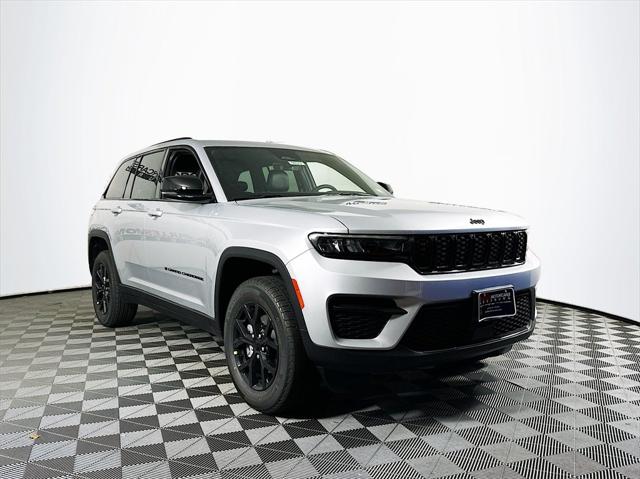 2025 Jeep Grand Cherokee GRAND CHEROKEE ALTITUDE 4X4