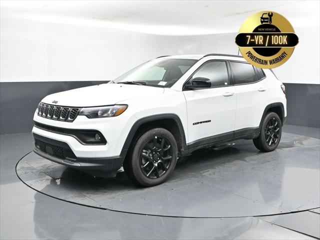 2025 Jeep Compass COMPASS LATITUDE 4X4