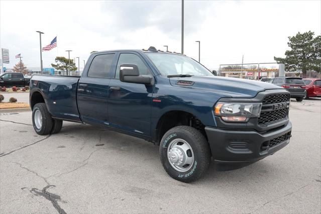 2024 RAM Ram 3500 RAM 3500 TRADESMAN CREW CAB 4X4 8 BOX