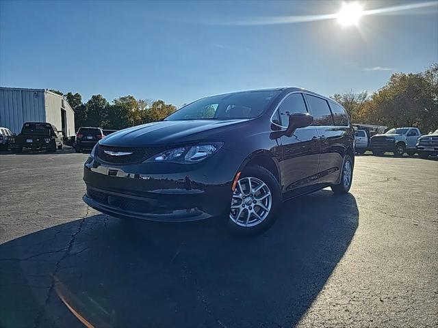 2022 Chrysler Voyager LX 2022 Chrysler Voyager LX