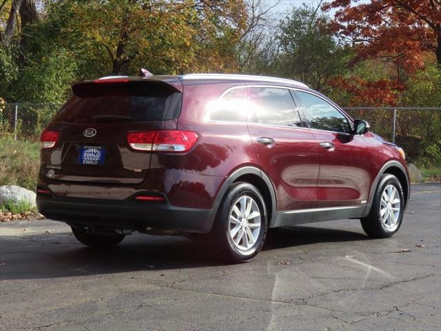 2017 Kia Sorento 2.4L LX