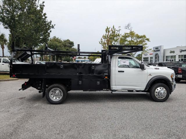 2024 RAM Ram 5500 Chassis Cab RAM 5500 TRADESMAN CHASSIS REGULAR CAB 4X4 84 CA