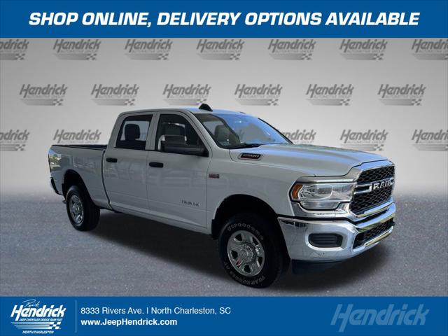 2022 RAM 2500 Tradesman Crew Cab 4x4 64 Box