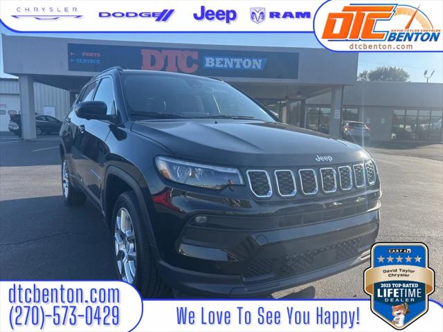 2024 Jeep Compass Latitude Lux FWD