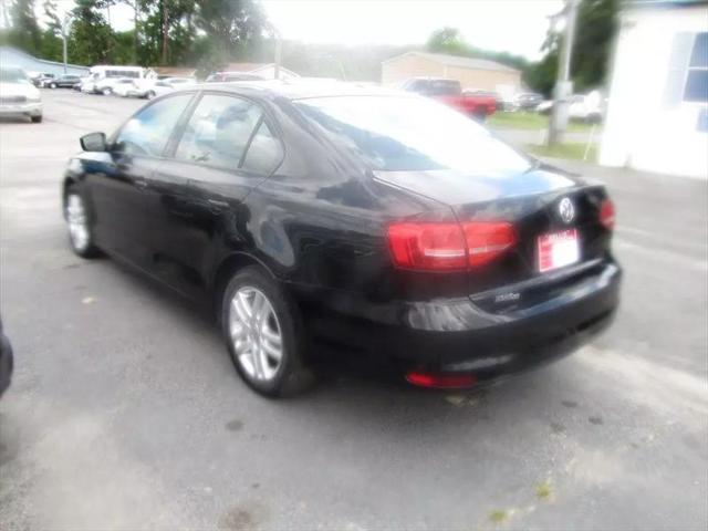 2015 Volkswagen Jetta 2.0L S