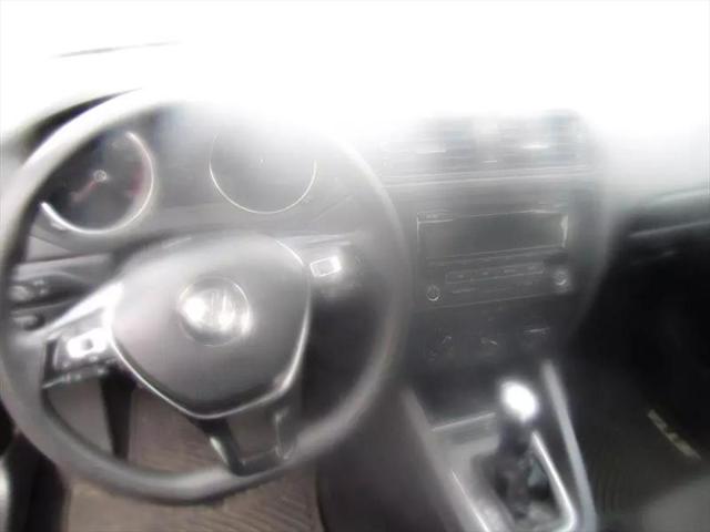 2015 Volkswagen Jetta 2.0L S