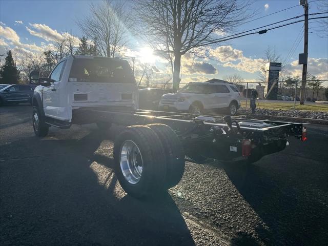 2024 Ford 600 XLT
