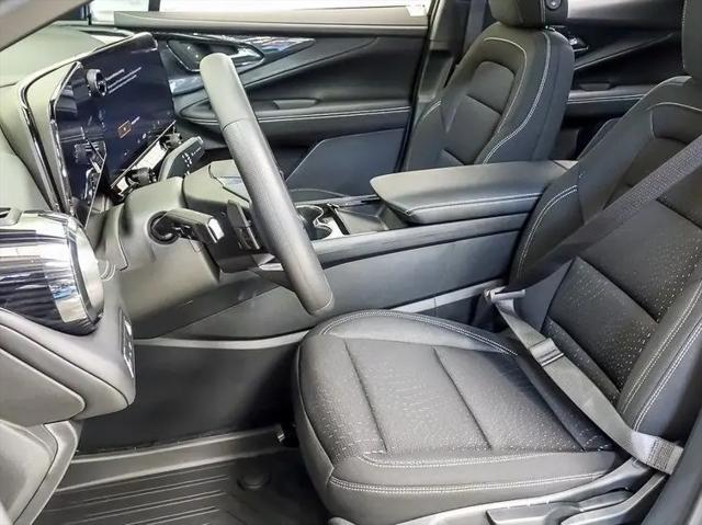 2025 Chevrolet V Blazer eAWD LT