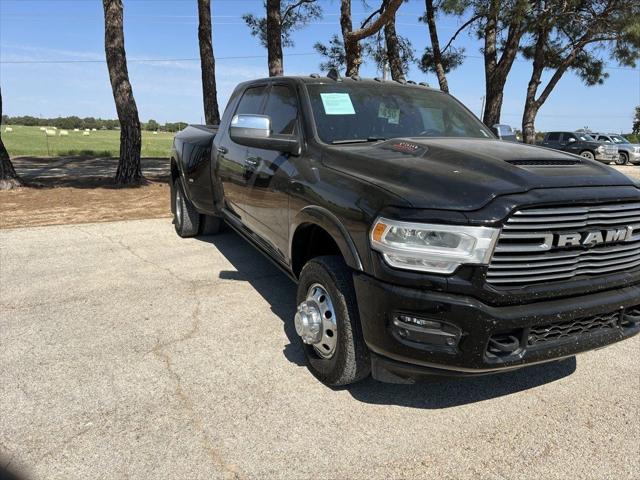 2019 RAM 3500 Laramie Mega Cab 4x4 64 Box