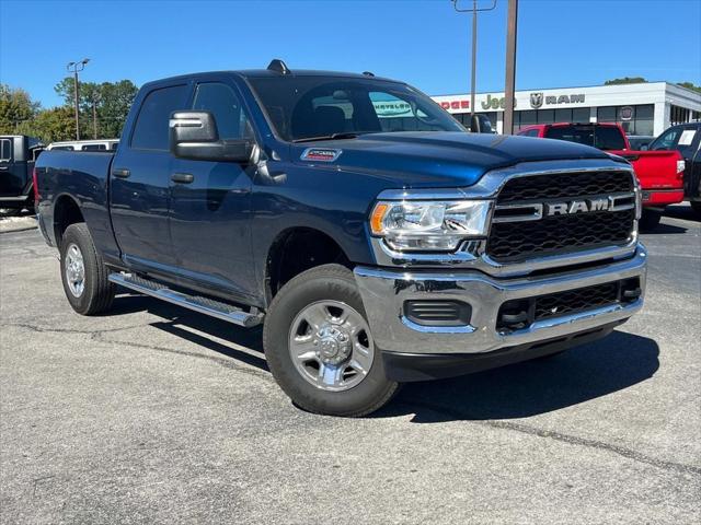 2024 RAM 2500 Tradesman Crew Cab 4x4 64 Box