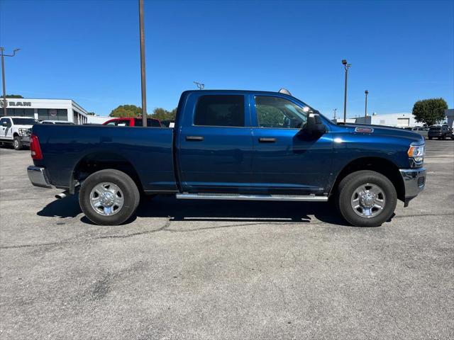 2024 RAM 2500 Tradesman Crew Cab 4x4 64 Box