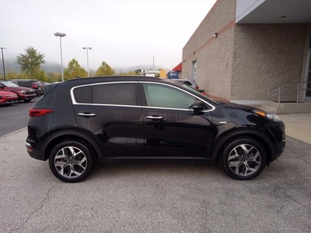 2022 Kia Sportage EX