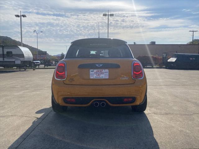 Used 2018 Mini Hardtop For Sale in Pikeville, KY