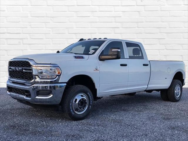 2024 RAM Ram 3500 RAM 3500 TRADESMAN CREW CAB 4X4 8 BOX